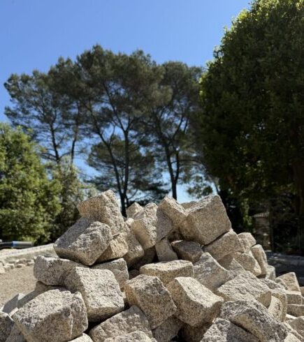 HEADERpaves-jaune-scaled-e1750855699494