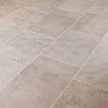 Dallage en Pierre Ampilly